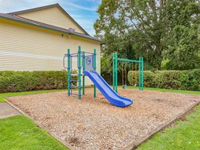 Milwaukie apartment for rent - Play Ground