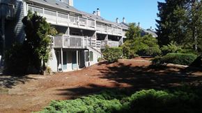 Tigard apartment for rent - Hallmark Apartments Exterior Building