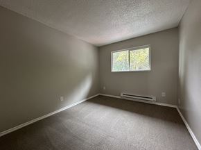 Hillsboro apartment for rent - Parkview Apartments Bedroom