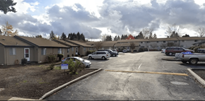 Salem apartment for rent - Browning Avenue Apartments Parking lot