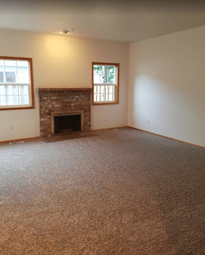 Beaverton apartment for rent - Morningstar Manor Living Room with Fireplace