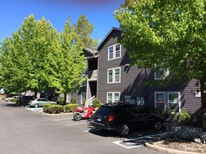 Portland apartment for rent - Barbur Heights Apartments Exterior