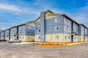 Albany apartment for rent - Queen Court Apartments Exterior of Building