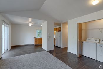 <B>high ceilings:</b>  make your home feel extra spacious.