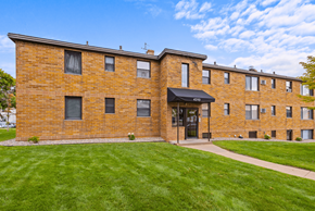St. Louis Park apartment for rent - A brick building with a black awning and the number 431 on it.