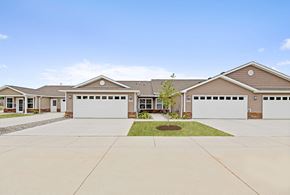 Bellevue apartment for rent - Redwood Bellevue South 25th Street exterior Bellevue Nebraska apartment rentals