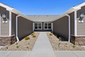 Hickory apartment for rent - Hickory North Carolina Apartment Rentals Redwood Living Redwood Hickory Private Entrance