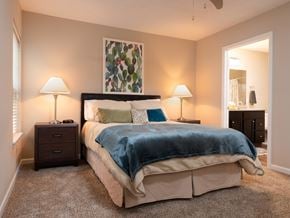 Hudson apartment for rent - Hudson OH Apartment Rentals Redwood Trails Of Hudson Main Bedroom