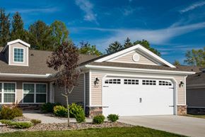Macedonia apartment for rent - Macedonia OH Apartment Rentals Redwood Macedonia Two Car Garage
