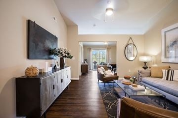 Maumee apartment for rent - a living room with a couch and a table