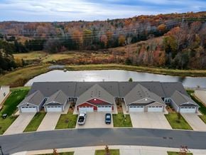 Kannapolis apartment for rent - Redwood Kannapolis Parkway