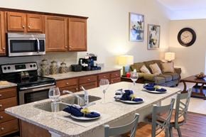 Temperance apartment for rent - Temperance MI Apartment Rentals Redwood Temperance Kitchen