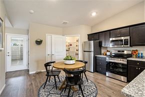 Powell apartment for rent - Powell Ohio Apartment Rentals Redwood Living Redwood Powell Forestwood Kitchen