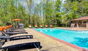 Beaverton apartment for rent - the swimming pool at the resort at governors residence
