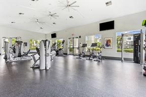 Moorpark apartment for rent - the gym at the apartments