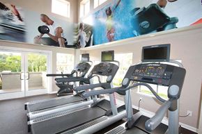 San Rafael townhouse for rent - Gym with fitness equipment