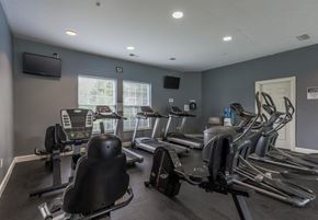 Mason apartment for rent - A gym with treadmills, and exercise bikes at Twin Fountains Apartments, Mason, 45040