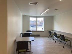 Chicago apartment for rent - Community Room