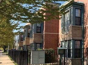 Chicago apartment for rent - Townhomes