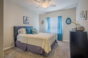 Charlotte apartment for rent - Private Master Bedroom at Parkside at South Tryon, Charlotte, NC, 28217