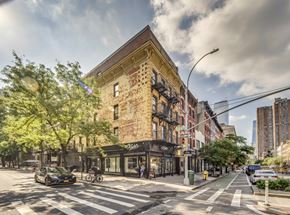 New York apartment for rent - 678 9th Ave