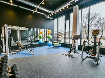 24/7 Fitness center