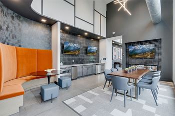 Co-working lobby