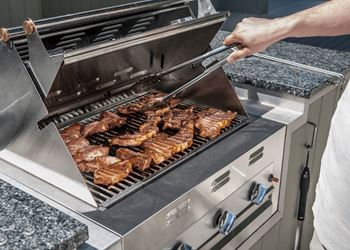 Grill stations