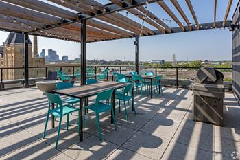 Rooftop skydeck