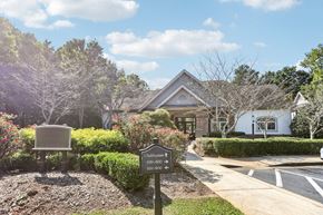 Jonesboro apartment for rent - A sign in front of a building that says Clubhouse.