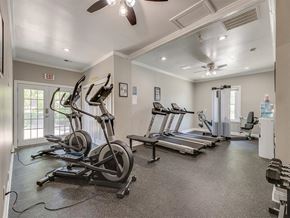 Knoxville apartment for rent - the gym in the owners home has treadmills and other exercise equipment