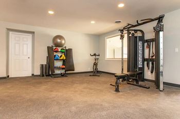 Fitness center w/ cardio & free weights