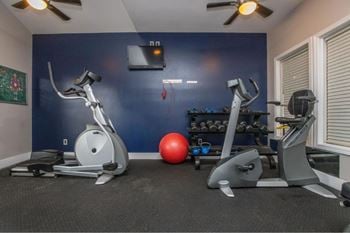 Fitness center w/ cardio