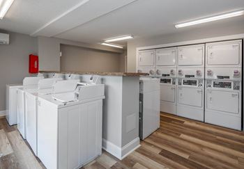 24/7 On site renovated laundry facility