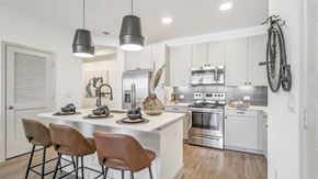 Georgetown apartment for rent - kitchen with stainless steel appliances