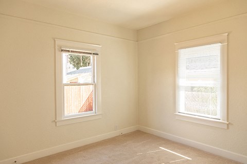Floor plan for 1 bed, 1 bath, 674 sqft