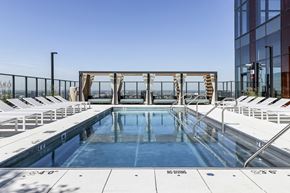 Chicago apartment for rent - the pool at the top of the building is overlooking the city