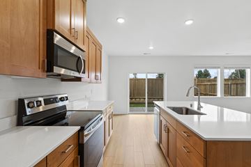 Vancouver house for rent - 1502 NE  185th  AVE