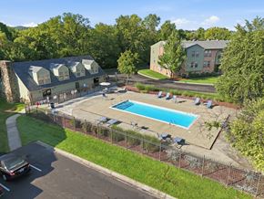 Louisville apartment for rent - Newberry Parc