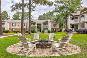 Mobile apartment for rent - Outdoor fire pit with seating at Ashford Place Mobile AL