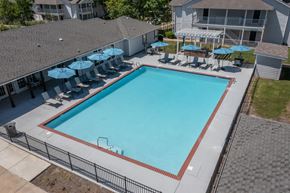 Montgomery apartment for rent - Ariel view of swimming pool at Park at Meadow Ridge Montgomery AL
