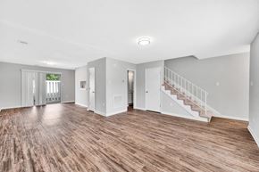 Augusta apartment for rent - goshen interior 1