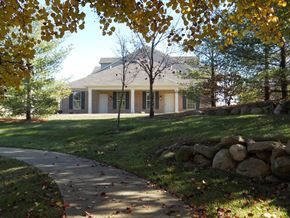 Akron apartment for rent - Eastwood Pointe exterior