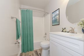 Savage apartment for rent - Bathroom