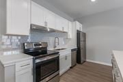 Glen Allen apartment for rent - Kitchen at Flats at West Broad Village, Virginia