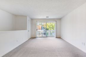 Sandston apartment for rent - Spacious Room at Wellington Place, Virginia, 23150