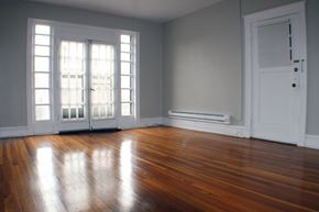 St. Louis apartment for rent - A room with a white door and a window with blinds.