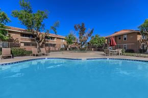 Indio apartment for rent - the swimming pool at our apartments