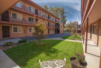 Park holiday courtyard