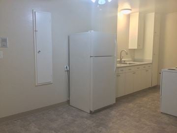 San Jose apartment for rent - a kitchen with a refrigerator and a sink